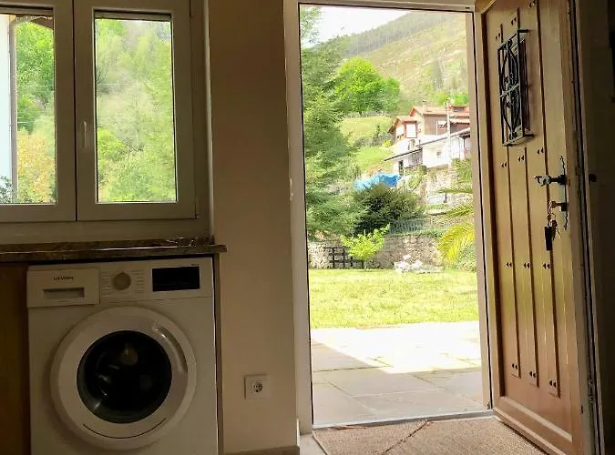 En * Renedo De Cabuerniga